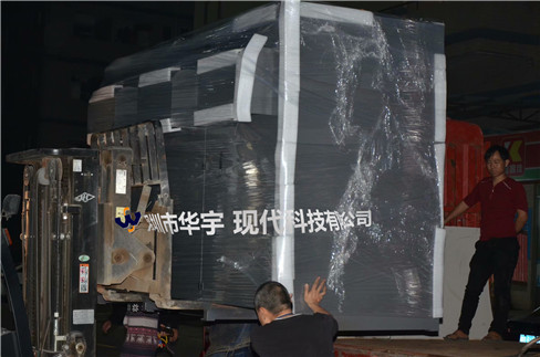 我司定制型内置6台投影仪控温控湿青青草网站永久免费观看凌晨两点发货贵州六盘水(图2)